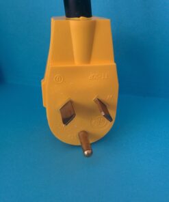 Camco PowerGrip 30-Amp Camper/male RV Extension Cord | Features a Durable Heat-Resistant PVC Construction with 10-Gauge Wires and a Flexible Design | Rated for 125 Volts/3750 Watts | 25-Feet (55191) 25 71IfHgtTDBL