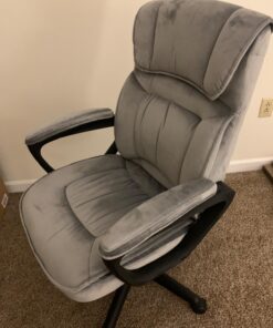 Amazon Basics Classic Office Desk Computer Chair - Adjustable, Swiveling, Ultra-Soft Microfiber, Lumbar Support, 28"D x 25"W x 43.5"H, Light Gray 30 71IggPBLUZL