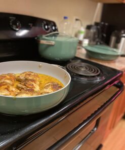 Caraway Nonstick Ceramic Cookware Set (12 Piece) Pots, Pans, Lids and Kitchen Storage - Non Toxic, PTFE & PFOA Free - Oven Safe & Compatible with All Stovetops (Gas, Electric & Induction) - Sage 45 71IhOJwSLUL