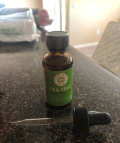 Tea Tree Essential Oil, 1 Fl Oz with Dropper - Undiluted Therapeutic Grade for Your Face, Skin, Hair and Diffuser - 100% Pure Melaleuca Oil for Acne, Toenails - by Pure Body Naturals 1 Fl Oz (Pack of 1) 40 71IkVTVaFaL