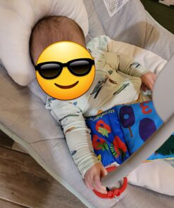 Let's Count Soft Book - World of Eric Carle the Very Hungry Caterpillar Baby on the Go Clip Teething Crinkle Soft Sensory Book for Babies, 5.25x5.25 Inch 40 71Ikc9HJ6L