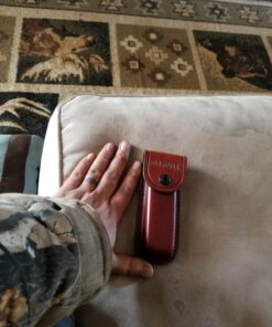 Old Timer 7OT Cave Bear Traditional Lockback Pocket Knife with 3.9in High Carbon Stainless Steel Blade, Sawcut Handles, and Leather Belt Sheath for Hunting, Camping, Whittling, EDC, and Outdoors 41 71ItyMQ2xEL