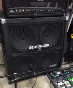 Shure SM57 Dynamic Instrument Mic - Professional Quality and Versatility for Live Performances and Recording - Contoured Frequency Response, Durable, Ideal for Drums, Percussion, Amplifiers (SM57-LC) 38 71IxP4xiTKL