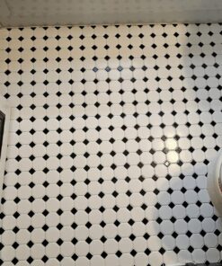 Grout Pen White Tile Paint Marker: Waterproof Grout Paint, Tile Grout Colorant and Sealer Pen - White, Narrow 5mm Tip (7mL) Narrow Tip 37 71J1GmUaz9L