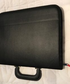 UNITED CUTLERY Large Pocket Knife Storage Case – Faux Leather Exterior, Felt-Lined Interior, Elastic Straps for Knives, Zipper Closure, Holds 40 Knives, For Protecting and Storing Knife Collection 24 71JDdj8GYjL