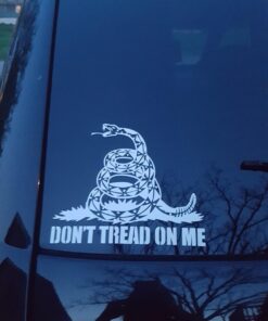 Don't Tread on Me - Medium Sized - 6 3/4" x 5 3/4" - die Cut Vinyl Decal for Windows, Cars, Trucks, Tool Boxes, laptops, MacBook - virtually Any Hard, Smooth Surface. Made and Ships from The USA! 27 71JHBdCb3ZL