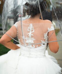 Totes Signature Clear Bubble, Rain & Windproof Umbrella - Perfect for Weddings, Travel and Outdoor Events - Curved Handle with Deluxe Finish, in Transparent or Colorful Design Options 34 71JSK4g9yAL