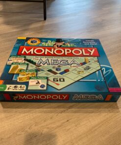 Winning Moves Games Monopoly The Mega Edition for 2 to 8 players 26 71JTZ0v7CzL
