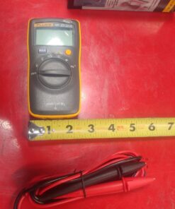 Fluke 101 Basic Digital Multimeter Pocket Portable Meter Equipment Industrial (Original Version) 47 71JUJcAPb7L