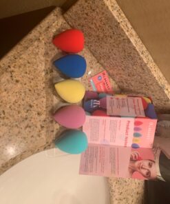 BEAKEY 5 Pcs Makeup Sponges Set, Latex-Free, High-density Wonder Blender Perfect for Liquid, Cream, and Powder, Soft and Flexible Boun Boun Beauty Sponges, Beauty Gift Set 5pcs multi-colored sponges 36 71JhxLWlb0L