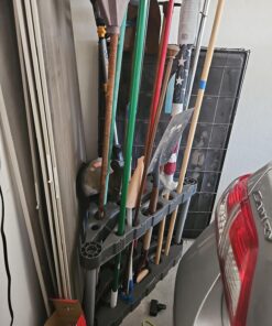 Rubbermaid Plastic Garage Corner Tool Tower Rack, Easy to Assemble, Organizes up to 30 Long-Handled Tools/Rakes/ Brooms/Shovles for Home/House/Outdoor/Sheds Corner Tower 33 71Jq4y0gDL