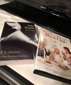 Fifty Shades Trilogy (Fifty Shades of Grey / Fifty Shades Darker / Fifty Shades Freed) 48 71JuFcUH6cL