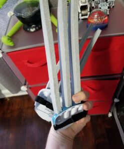 Rubies Marvel Universe Classic Collection Wolverine Claws, Child-18 x 12 x 3 inches. 11 71Jw5MfrF9L