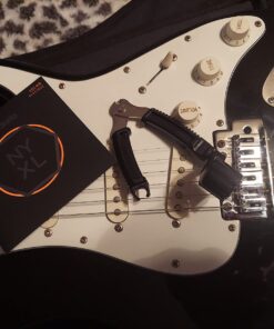 D'Addario Accessories Pro-Winder - Guitar String Winder, Guitar String Cutter, Guitar Bridge Pin Puller - Ultimate Ergonomic All in One Guitar Tool for Restringing - Black Guitar ProWinder 28 71JxIaPFfNL