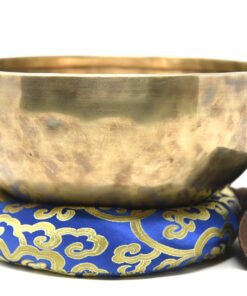 8" Large Hand-hammered Tibetan Singing Bowl for Meditation, Healing, Mindfulness, Relaxation ~ Antique Finished Bowl, Wooden Mallet, drum-stick, Silk Made Cushion 14 71JxzZXhmmL