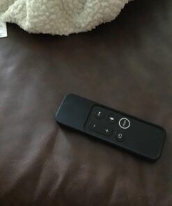 Fintie Protective Case for Apple TV 4K/ HD Siri Remote (1st Gen) - Honey Comb Lightweight Anti Slip Shockproof Silicone Cover for Apple TV 4K 5th 4th Gen Siri Remote Controller, Black 53 71KCJtu72BL