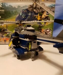 LEGO Jurassic World Blue's Helicopter Pursuit 75928 Building Kit (397 Pieces) 49 71KMnPHYsL