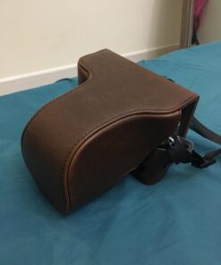 MegaGear Fujifilm X-T20 (16-50mm / 18-55mm Lenses), X-T10 Ever Ready Leather Camera Case and Strap, with Battery Access -Dark Brown- -MG577- 24 71KPZLJZPvL