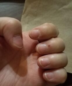 Mavala Stop Deterrent Nail Polish Treatment | Nail Care to Help Stop Putting Fingers In Your Mouth | Bitter Taste | Easy Application | For Ages 3+ | 0.3 Fl Oz 0.3 Fl Oz (Pack of 1) 60 71KSTtukELL