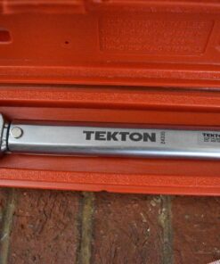 TEKTON 1/2 Inch Drive Micrometer Torque Wrench (10-150 ft.-lb.) | 24335 1/2 Inch Drive (10-150 ft.-lb.) 10-150 ft.-lb. 70 71KUEq2swuL
