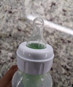 Dr. Brown's Natural Flow® Anti-Colic Options+™ Narrow Baby Bottles 8 oz/250 mL, with Level 1 Slow Flow Nipple, 4 Pack, 0m+ 8oz, Clear 4 Count (Pack of 1) 47 71KaM T1m5L