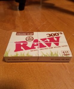 RAW Organic 300 1.25 1 1/4 Size Rolling Papers 1 Pack = 300 Leaves, 300 Count (Pack of 1) 300 Count (Pack of 1) 17 71KgrqG8KRL