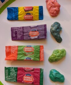 Tootsie Roll Dubble Bubble Holiday Size - 300 Count Resealable Tub of Individually Wrapped Fruit and Bubble Gum - Original, Watermelon, Apple and Grape Flavors - Peanut and Gluten Free, 47.6 Ounce Assorted 300 Count (Pack of 1) 25 71KjC6CmNxL