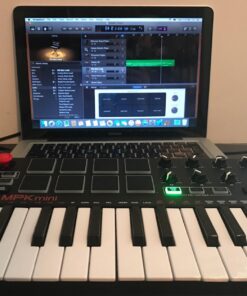 Akai Professional MPK Mini MKII – 25 Key USB MIDI Keyboard Controller With 8 Drum Pads, 8 Assignable Q-Link Knobs and Pro Software Suite Included Red 44 71KoZ Em8vL