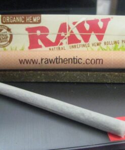 Raw King Size Organic Deal - King Size Slim Organic Rolling Papers, 110mm Rolling Machine and Wide Filter Tips INCLUDES Black Velvet Pouch 21 71KryVYZ3qL