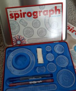 Spirograph Design Set Tin - Spiral Art Kit with Classic Gear Design Kit in a Collectors Tin for Kids Ages 8 and Up 1 Pack (Tin Set) 32 71KuxCFqWL