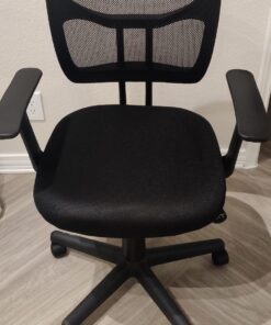 Amazon Basics Mesh Mid-Back Adjustable-Height 360-Degree Swivel Office Desk Chair with Armrests and Lumbar Support, Black 55 71LADNOiKCL