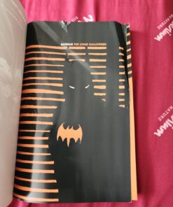 Batman: The Long Halloween Paperback 21 71LF4qvmkJL