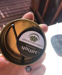 Authentic Shilajit - Genuine Himalayan SHILAJIT in It's Natural, Pure and Most Potent Resin Form. 10 Grams (1-2 Month Supply) 38 71LHNvJJv0L