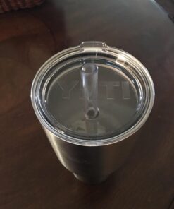YETI Straw Lid for YETI Rambler Drinkware, Shatter-Proof and Dishwasher Safe 30 Ounce 22 71LPkJSPn9L
