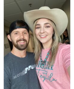 EltaMD UV Physical Tinted Face Sunscreen, SPF 41 Mineral Sunscreen with Zinc Oxide, Water Resistant up to 40 Minutes, Protects Extra Sensitive and Post Procedure Skin, Oil Free, 3.0 oz Tube 29 71LSM7QoORL