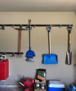 Rubbermaid FastTrack Garage Storage System Tool Hanging Kit, Garage Organization, Wall Mount Holder for Garden Lawn Tools 2 Rails, 4 Hooks 40 71LTTv7I7mL