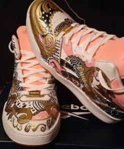 Angelus Leather Paint 4oz Starter Kit Set of Acrylic Paints For Sneakers, Shoes, Art, Crafts, Jackets, Shirts- Flexible, Made in USA 44 71LbzcbGVJL