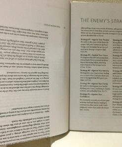 The Armor of God - Bible Study Book 50 71LeGMDsxSL