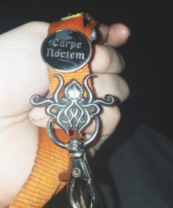 Pinsanity H.P. Lovecraft Cthulhu Lapel Pin 27 71Lkq HC7CL