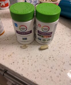 Rainbow Light Prenatal Daily Duo Multivitamin Kit, With Prenatal One Daily Multivitamin and Prenatal DHA Omega-3 Fish Oil for Mom's Health and Baby's Development Support, 30 Count 55 71Llpj18DxL