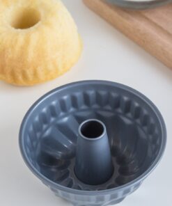 Fox Run Mini Fluted Pan with Center Tube, Preferred Non-Stick, 4-Inch 16 71Lm9cxHExL