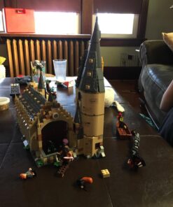 LEGO Harry Potter Hogwarts Great Hall 75954 Building Kit and Magic Castle Toy, Fantasy Creatures, Hermione Granger, Draco Malfoy and Hagrid (878 Pieces) 47 71LosWwTQlL