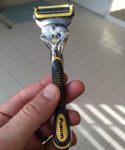 Gillette ProGlide Shield Razor Refills for Men, 4 Blade Refills 4 Count (Pack of 1) 25 71MKCEC59OL