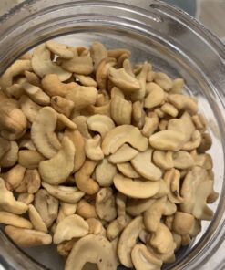 PLANTERS Salted Cashew Halves & Pieces, Party Snacks, Plant-Based Protein, 26 Oz Canister 20 71MLVTVqiJL