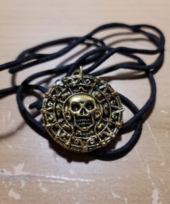MASTER USA - COIN - Coin Necklace, Antique Gold Alloy Metal Medallion, Includes Black Nylon Neck Cord, Perfect for Cosplay, Pirates, Caribbean, Aztec, Skull, Fantasy - COIN, Small 26 71MTDlltYL