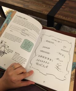 Creative Lettering and Beyond: Inspiring tips, techniques, and ideas for hand lettering your way to beautiful works of art (Creative...and Beyond) Paperback 54 71MVPFtR18L