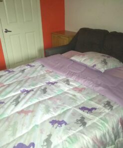 Amazon Basics Kid's Easy Care Microfiber Bed-in-a-Bag 7-Piece Bedding Set, Full/Queen, Purple Unicorns, Solid & Printed 43 71MeZ9FtyiL