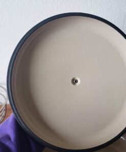 Lodge 6 Quart Enameled Cast Iron Dutch Oven with Lid – Dual Handles – Oven Safe up to 500° F or on Stovetop - Use to Marinate, Cook, Bake, Refrigerate and Serve – Island Spice Red 55 71Mi05mSj8L