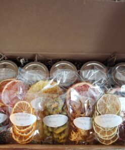 200ct Clear Cello Bakery Bags Self Sealing 3x5-1.4 mils Thick OPP Small Adhesive Plastic Bags for Cookies Candy Christmas Birthday Party Decorative Gift (3'' x 5'') 3x5 Inch (Pack of 200) 17 71MvEQNe79L