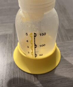 Medela Manual breast pump with Flex Shields Harmony Single Hand for More Comfort and Expressing More Milk 51 71N25RvxcAL